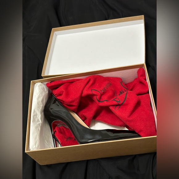 Christian Louboutin Decollete 554 100 Patent - Picture 2 of 16